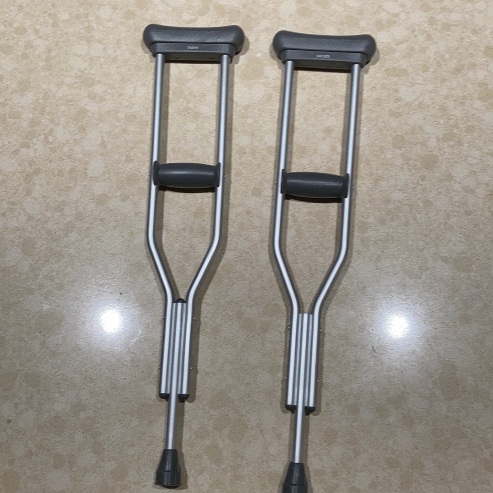 American girl doll crutches!!!